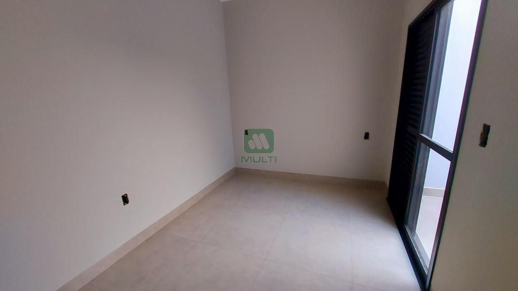 Casa à venda com 3 quartos, 120m² - Foto 6