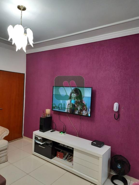 Apartamento à venda com 2 quartos, 59m² - Foto 2