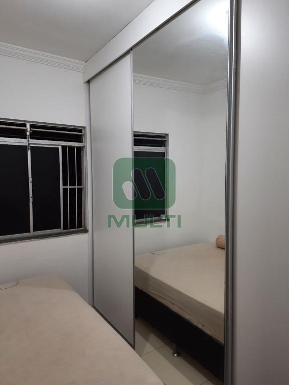 Apartamento à venda com 2 quartos, 59m² - Foto 13