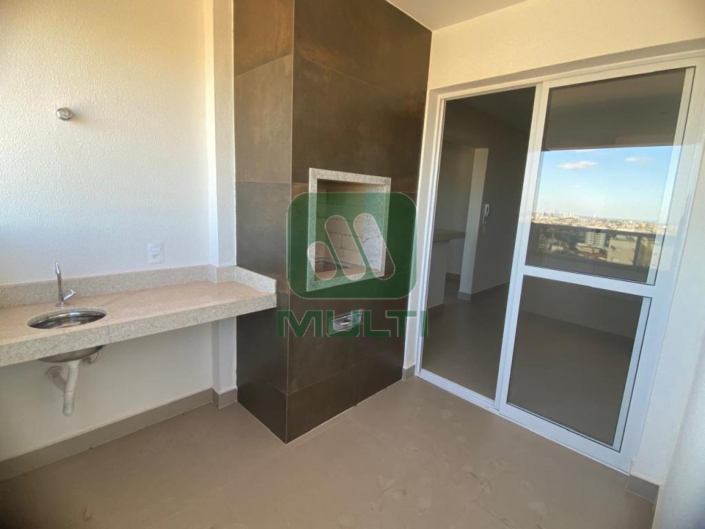 Apartamento à venda com 3 quartos, 79m² - Foto 4