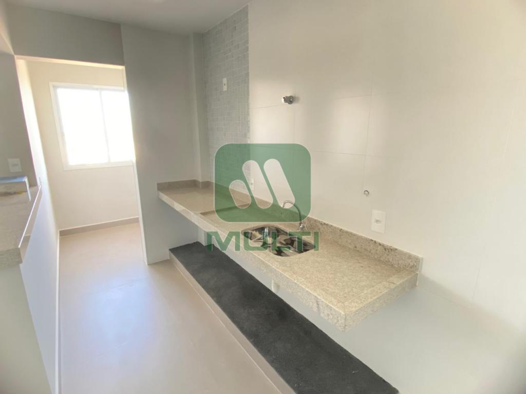 Apartamento à venda com 3 quartos, 79m² - Foto 5