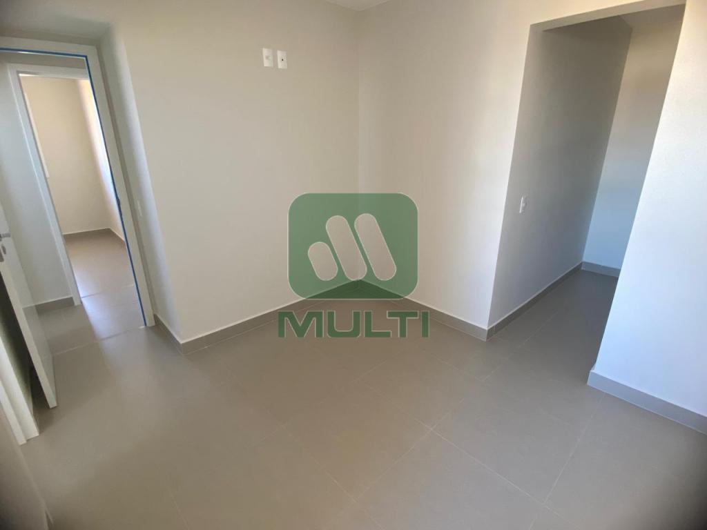 Apartamento à venda com 3 quartos, 79m² - Foto 7