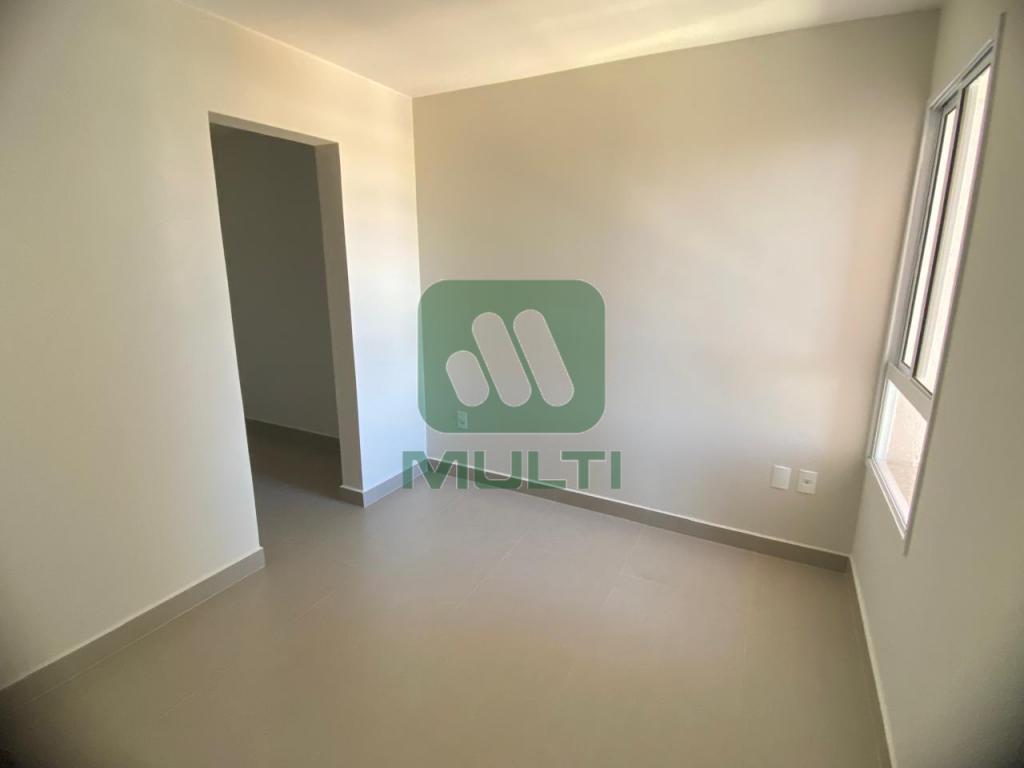 Apartamento à venda com 3 quartos, 79m² - Foto 11