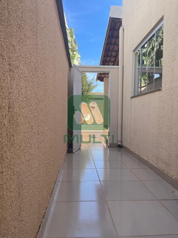 Casa à venda com 3 quartos, 156m² - Foto 15