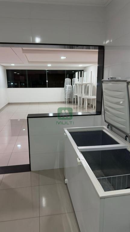 Apartamento à venda com 3 quartos, 94m² - Foto 18