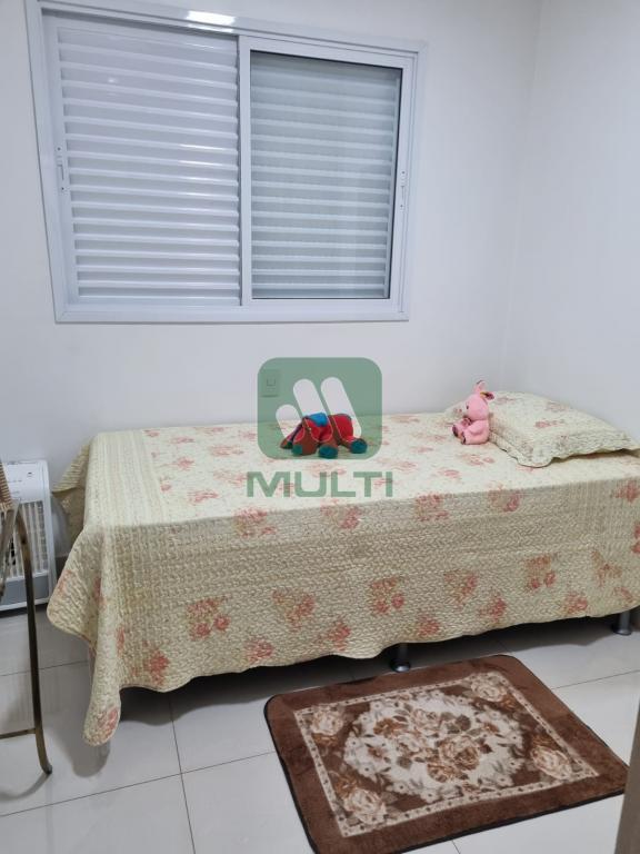 Apartamento à venda com 2 quartos, 60m² - Foto 9