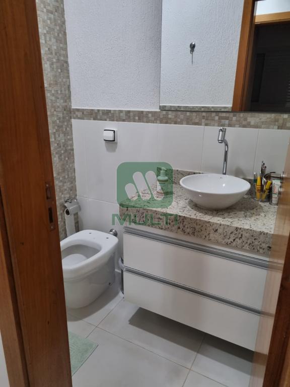 Apartamento à venda com 2 quartos, 60m² - Foto 12