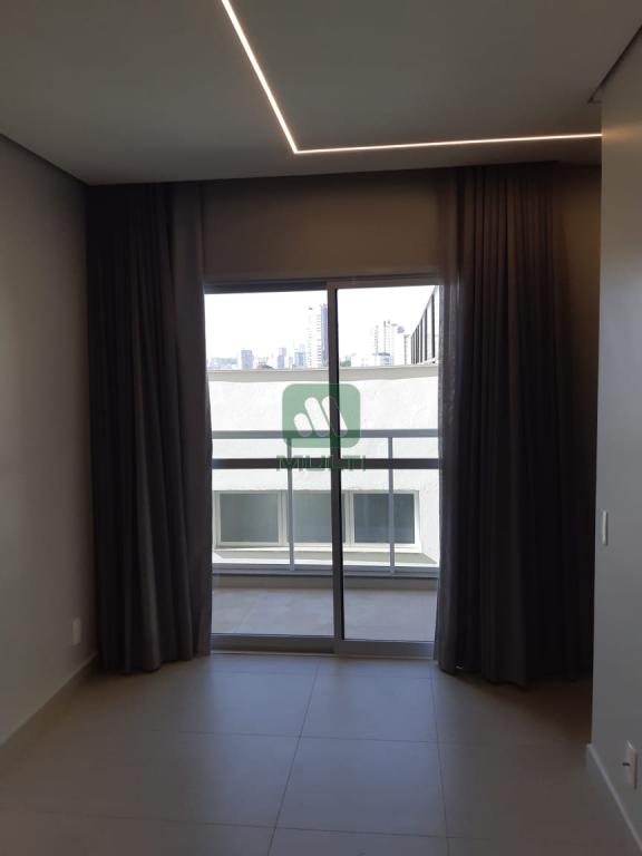 Apartamento à venda com 2 quartos, 55m² - Foto 2