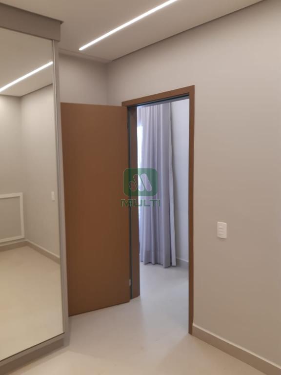 Apartamento à venda com 2 quartos, 55m² - Foto 11