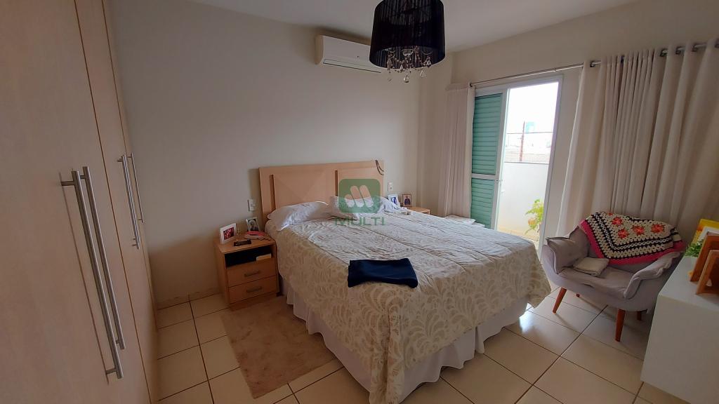 Apartamento à venda com 3 quartos, 122m² - Foto 9