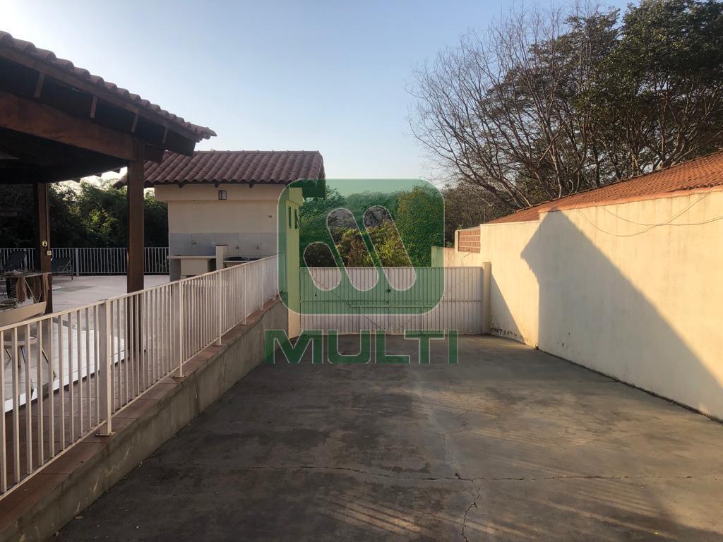 Fazenda à venda com 4 quartos, 1200m² - Foto 3