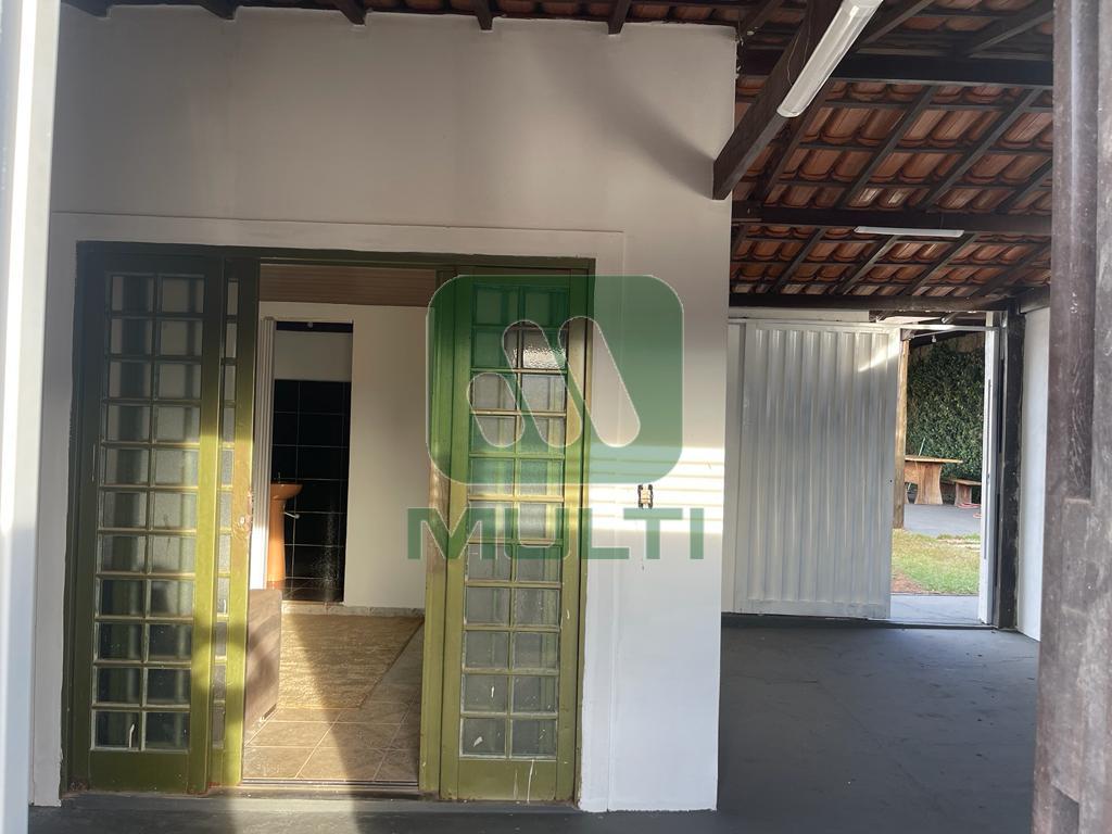 Casa à venda com 3 quartos, 120m² - Foto 17