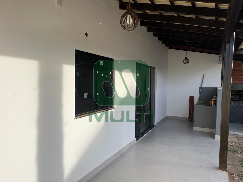 Casa à venda com 3 quartos, 120m² - Foto 18