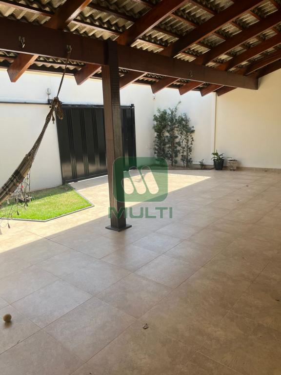 Casa à venda com 3 quartos, 190m² - Foto 14