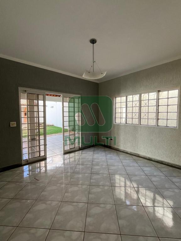 Casa à venda com 3 quartos, 313m² - Foto 17