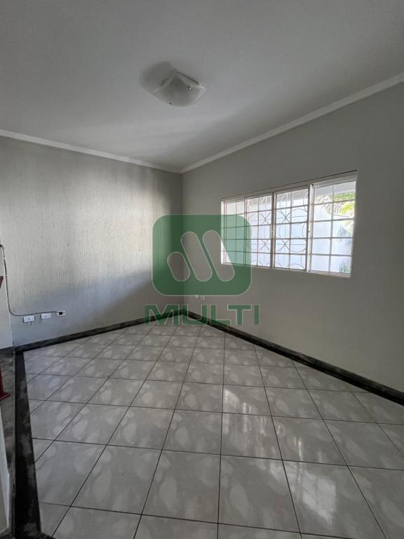 Casa à venda com 3 quartos, 313m² - Foto 19