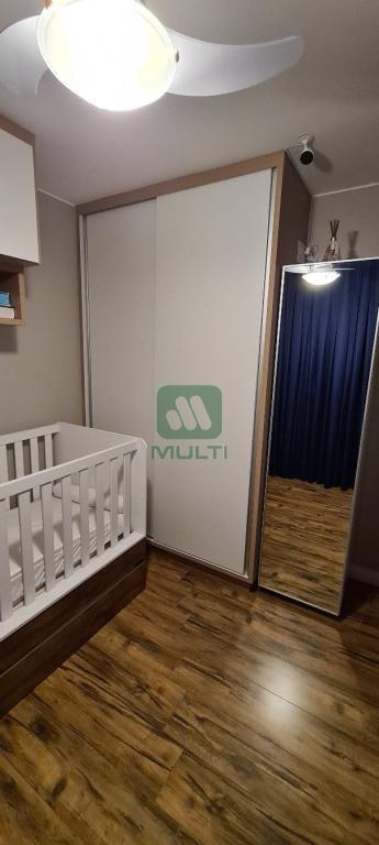 Apartamento à venda com 2 quartos, 66m² - Foto 19