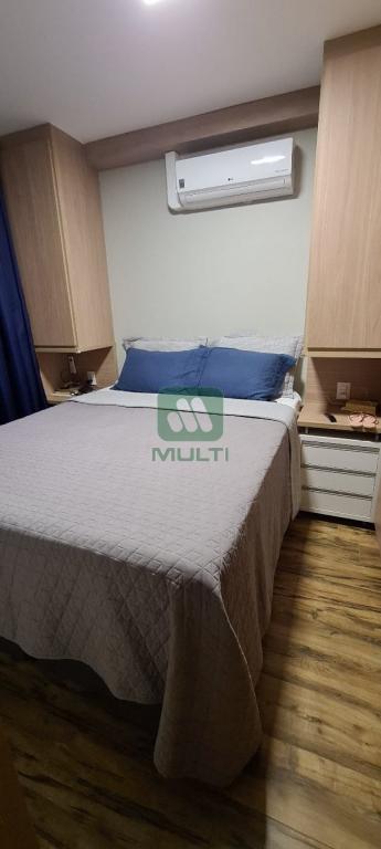 Apartamento à venda com 2 quartos, 66m² - Foto 23