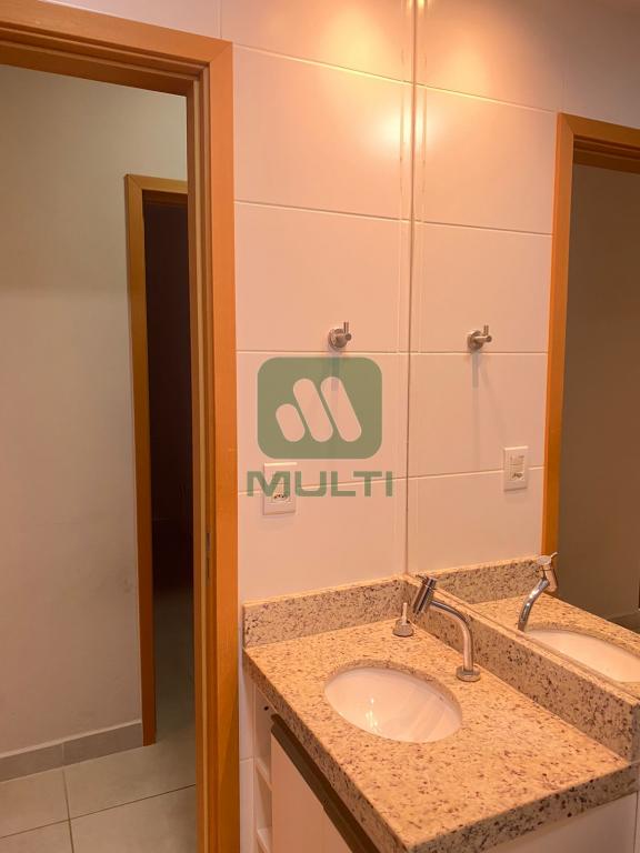 Apartamento à venda com 3 quartos, 75m² - Foto 10