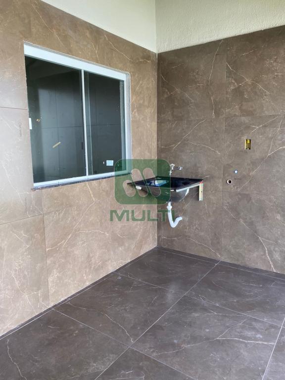 Casa à venda com 4 quartos, 150m² - Foto 16