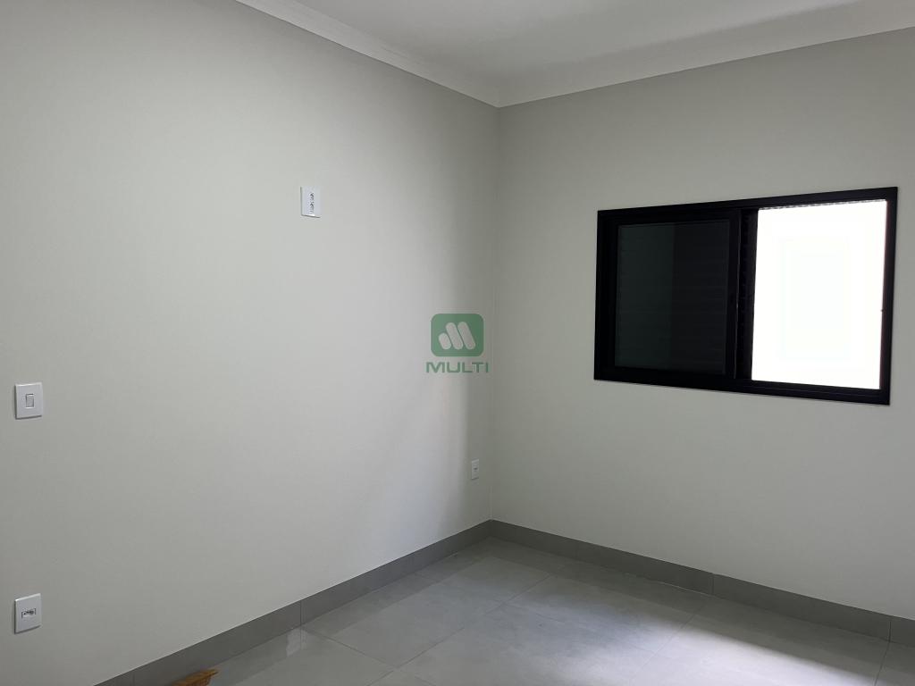 Casa à venda com 3 quartos, 92m² - Foto 13