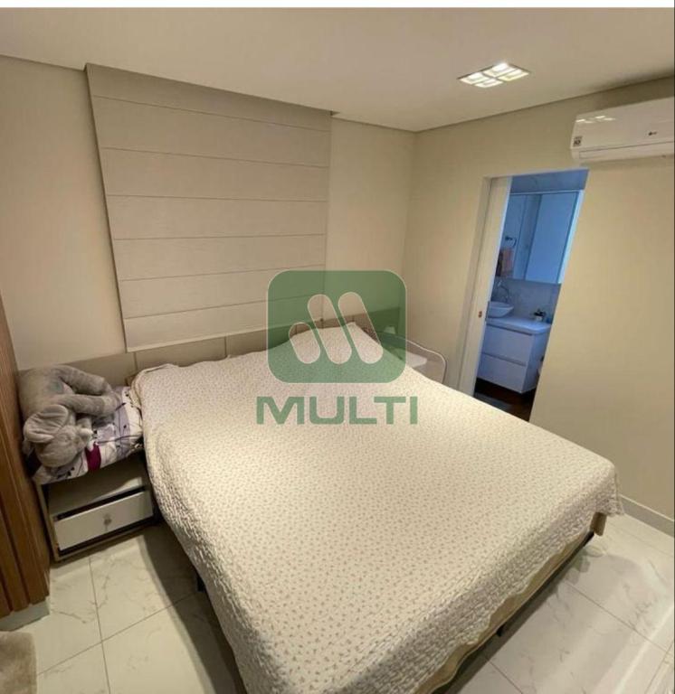 Apartamento à venda com 3 quartos, 109m² - Foto 9