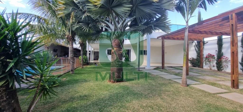 Casa à venda com 3 quartos, 375m² - Foto 33