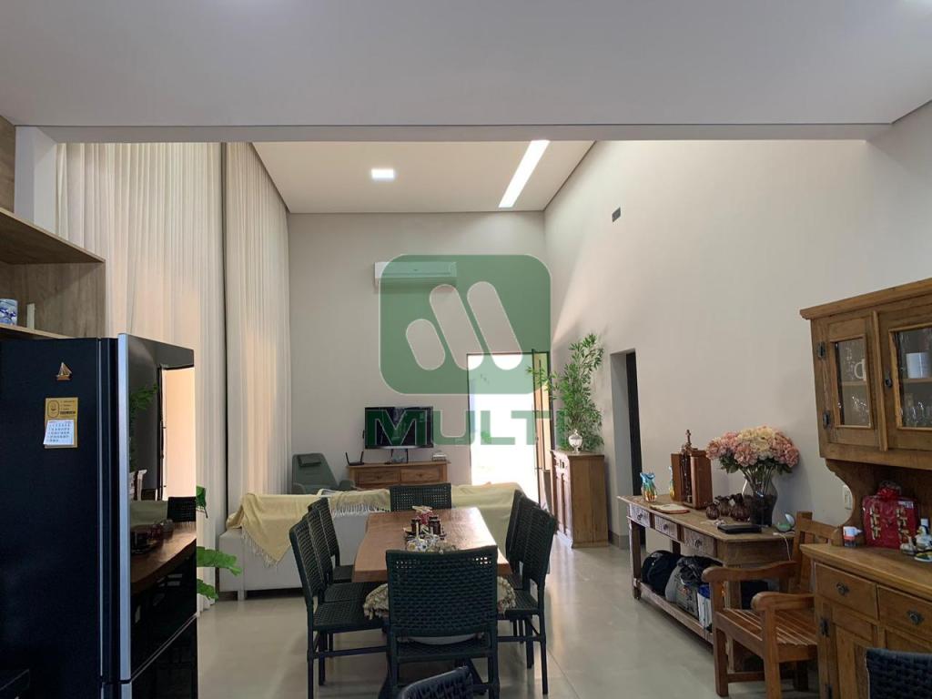 Casa de Condomínio à venda com 3 quartos, 182m² - Foto 6