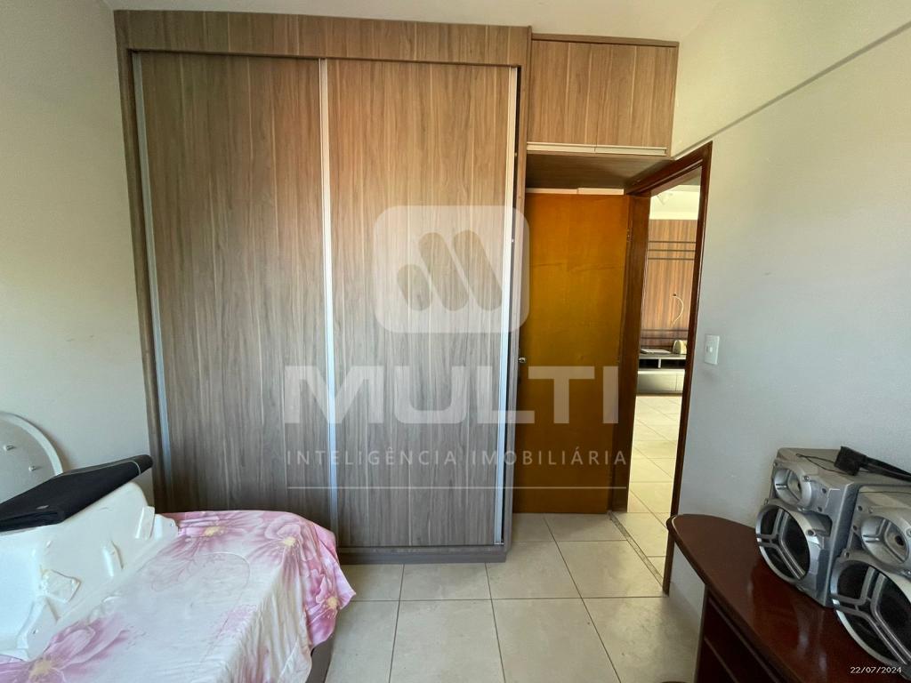 Apartamento à venda com 2 quartos, 55m² - Foto 10