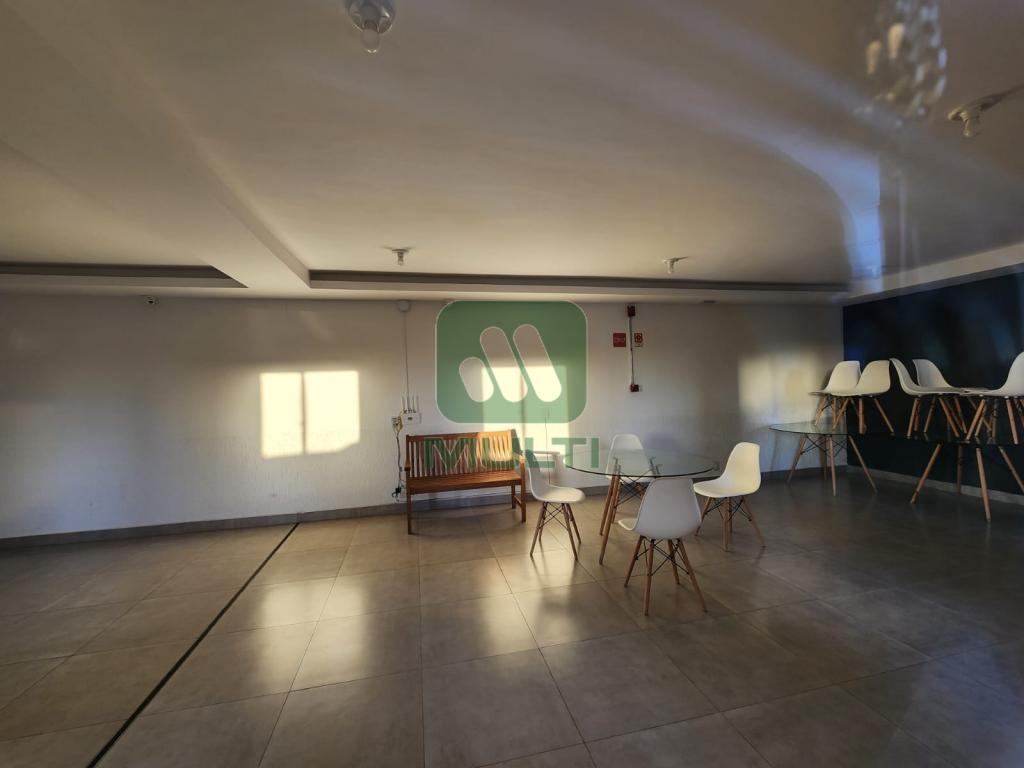 Apartamento à venda com 2 quartos, 50m² - Foto 11