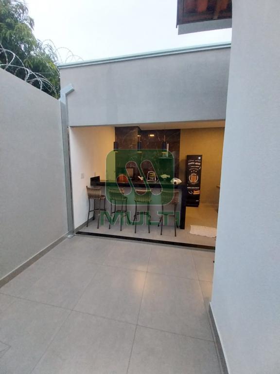 Casa à venda com 3 quartos, 190m² - Foto 13