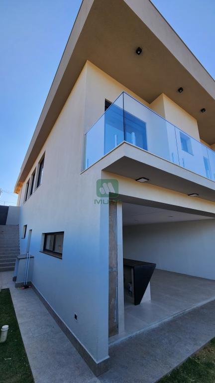 Casa de Condomínio à venda com 3 quartos, 235m² - Foto 16