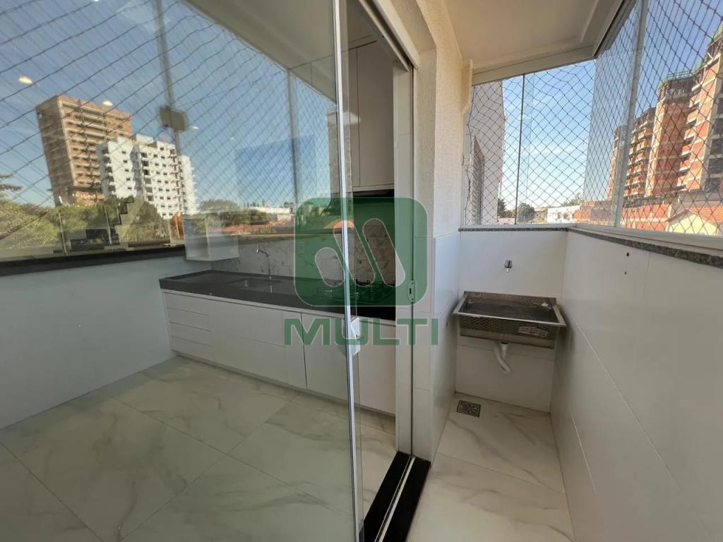 Apartamento à venda com 3 quartos, 230m² - Foto 13