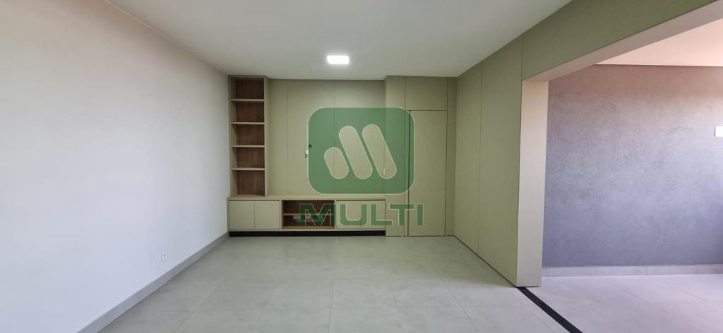 Apartamento à venda com 3 quartos, 93m² - Foto 1