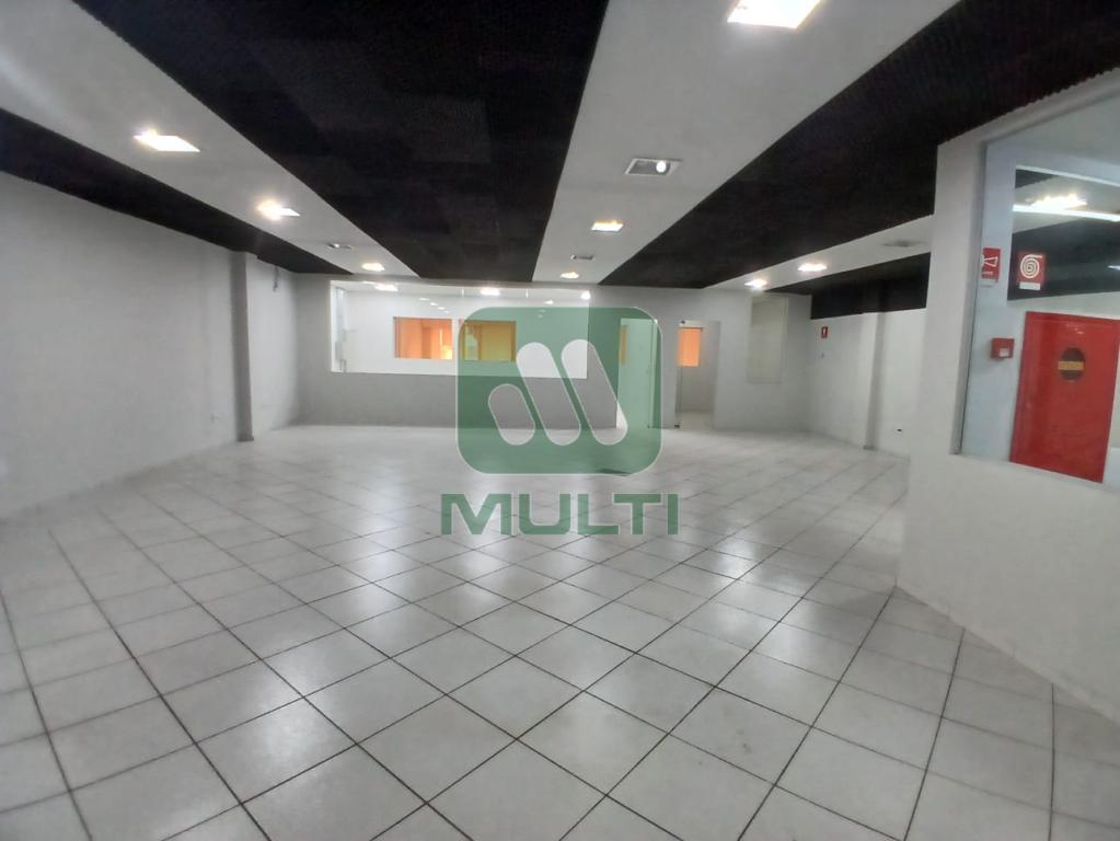 Loja-Salão à venda com 1 quarto, 554m² - Foto 1