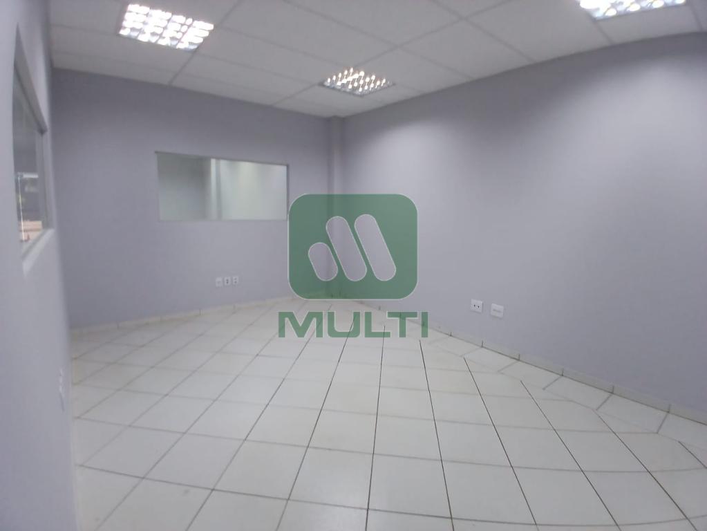 Loja-Salão à venda com 1 quarto, 554m² - Foto 13