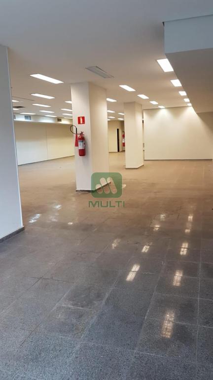 Loja-Salão à venda com 1 quarto, 1000m² - Foto 1