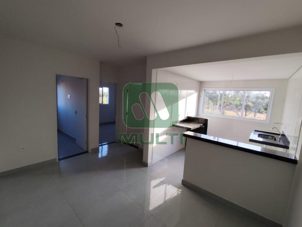 Apartamento à venda com 2 quartos, 43m² - Foto 1