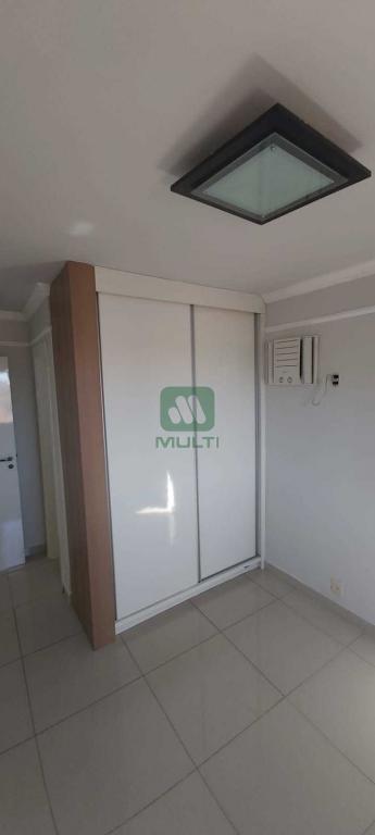 Apartamento à venda com 2 quartos, 62m² - Foto 8