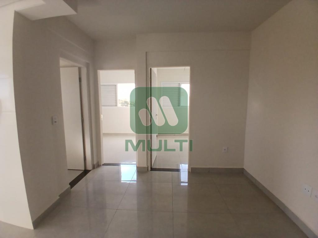 Apartamento à venda com 1 quarto, 42m² - Foto 5