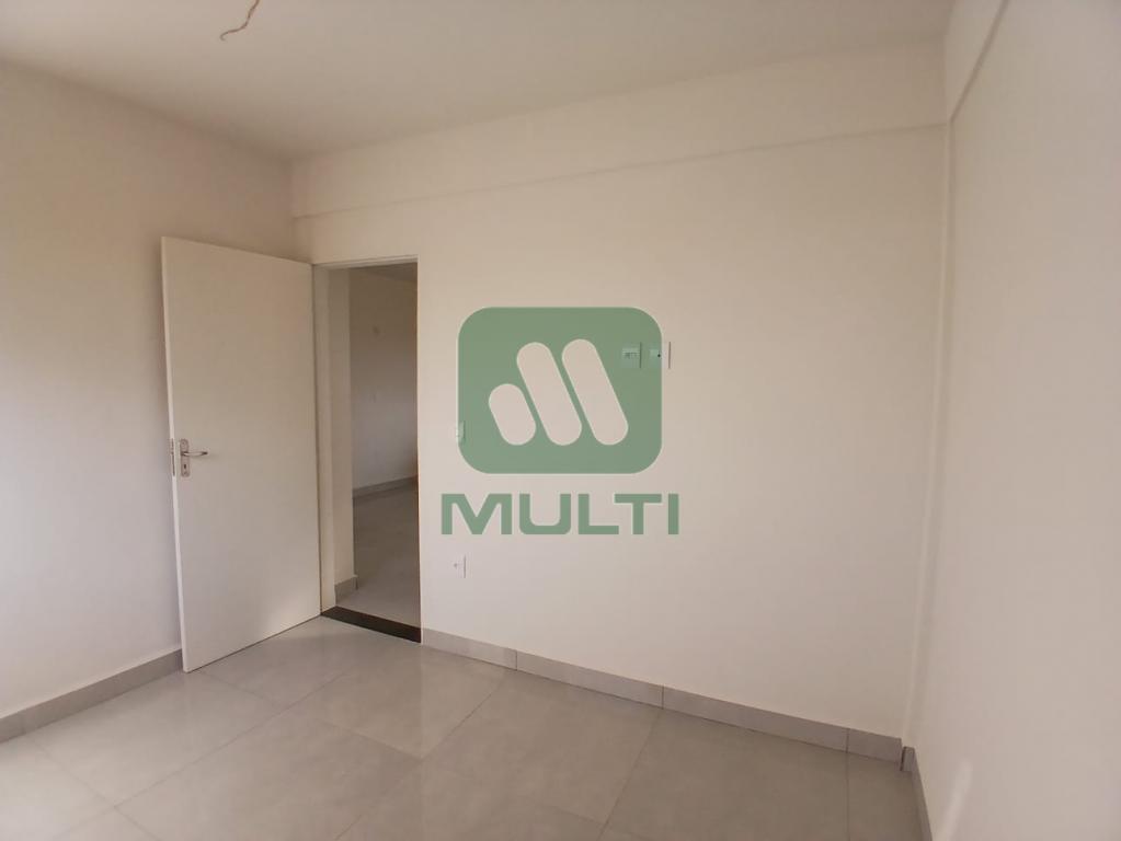 Apartamento à venda com 1 quarto, 42m² - Foto 8