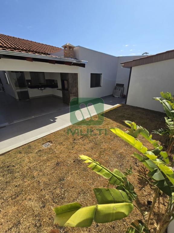 Casa à venda com 3 quartos, 162m² - Foto 8