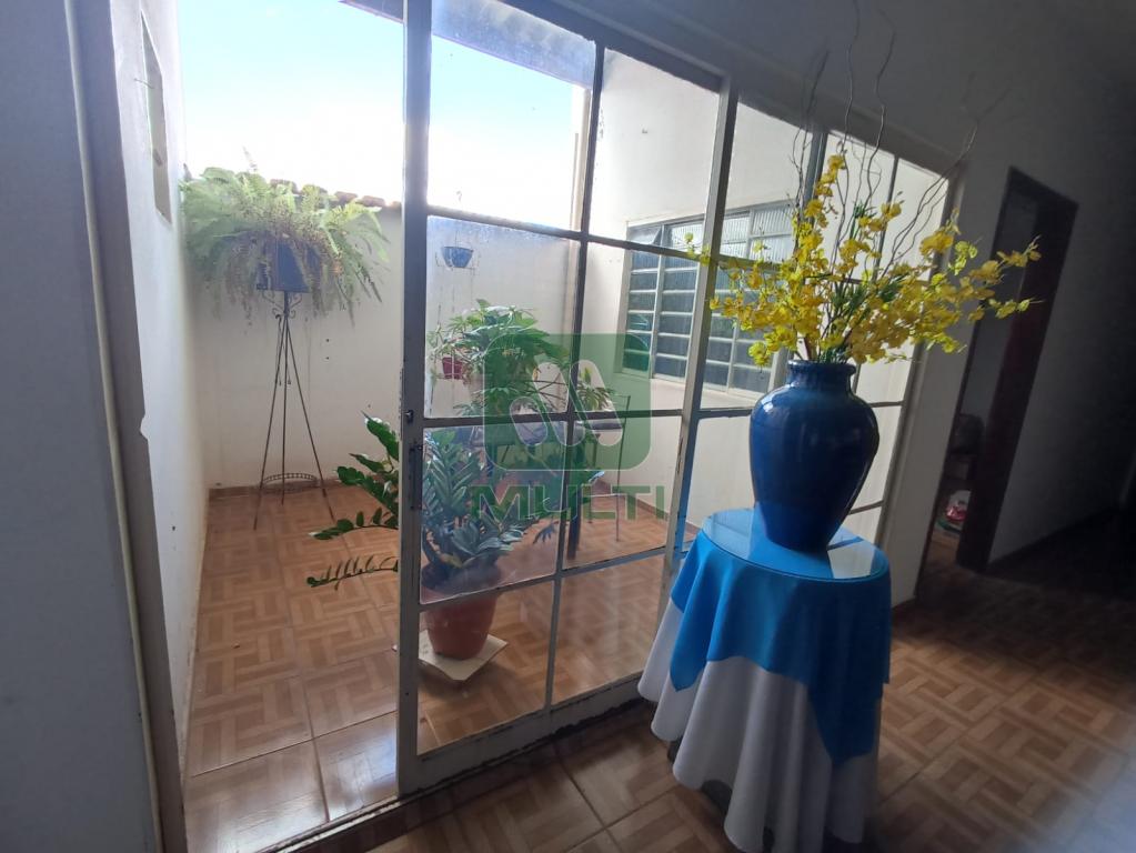 Prédio Inteiro à venda com 3 quartos, 273m² - Foto 13