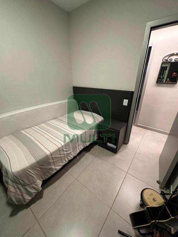 Apartamento à venda com 3 quartos, 73m² - Foto 9