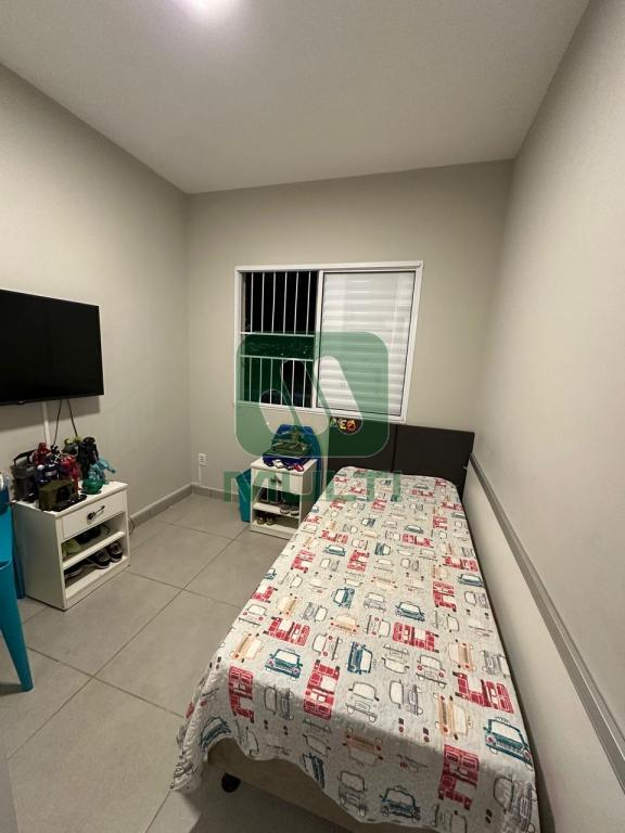 Apartamento à venda com 3 quartos, 73m² - Foto 11