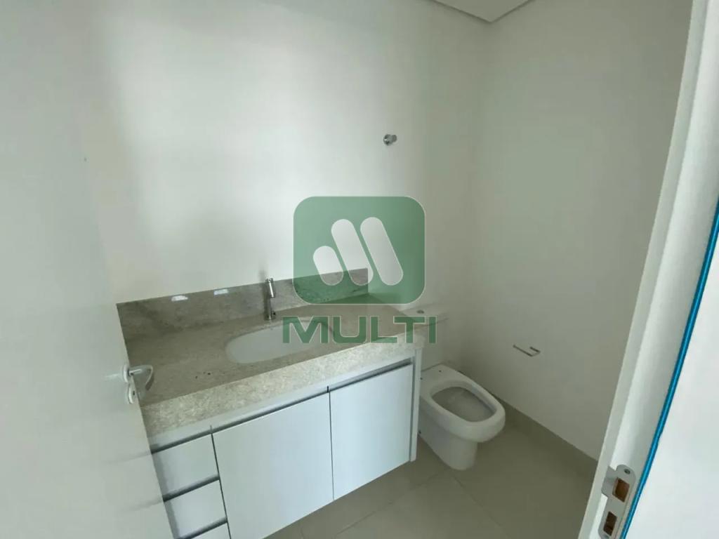 Apartamento à venda com 3 quartos, 145m² - Foto 13