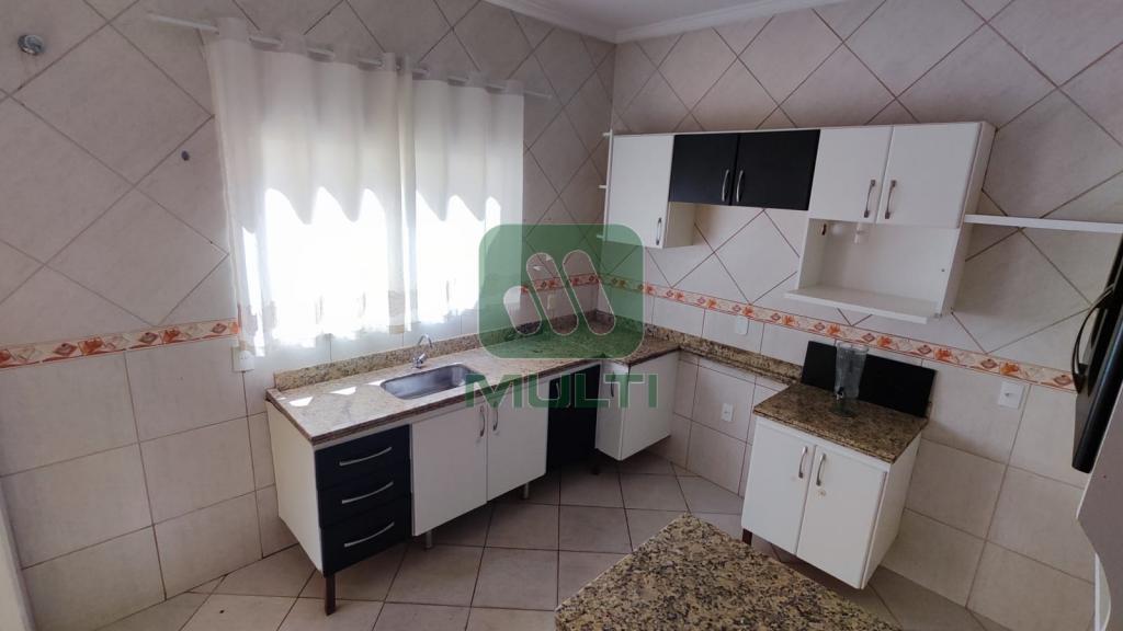 Casa de Condomínio à venda com 3 quartos, 160m² - Foto 4