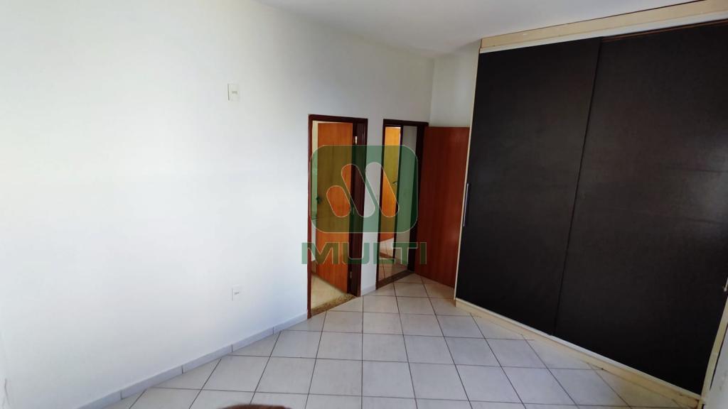 Casa de Condomínio à venda com 3 quartos, 160m² - Foto 12