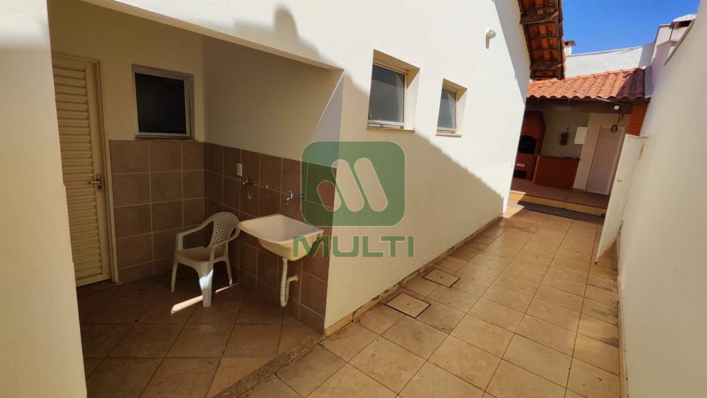 Casa de Condomínio à venda com 3 quartos, 160m² - Foto 15