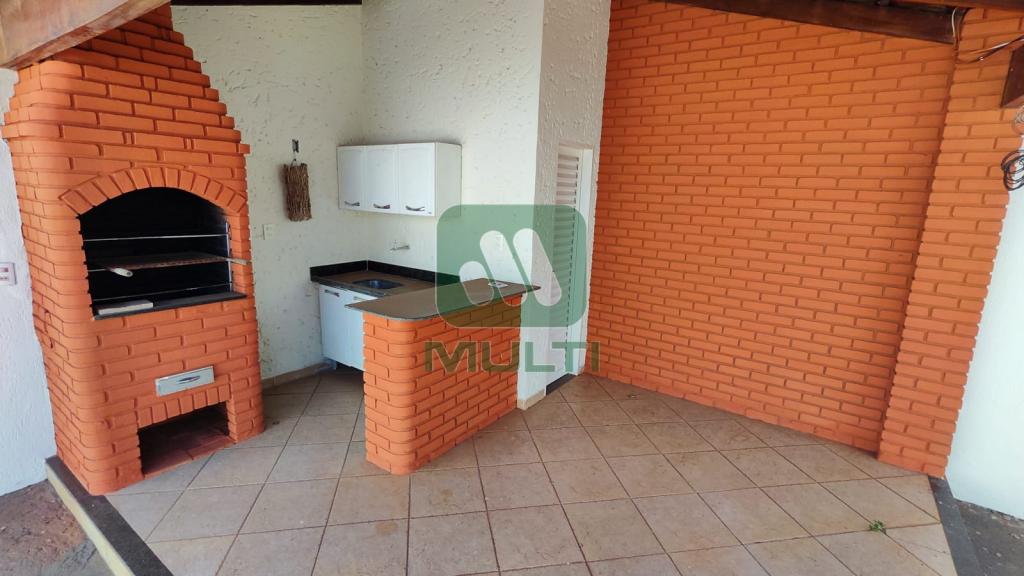 Casa de Condomínio à venda com 3 quartos, 160m² - Foto 17